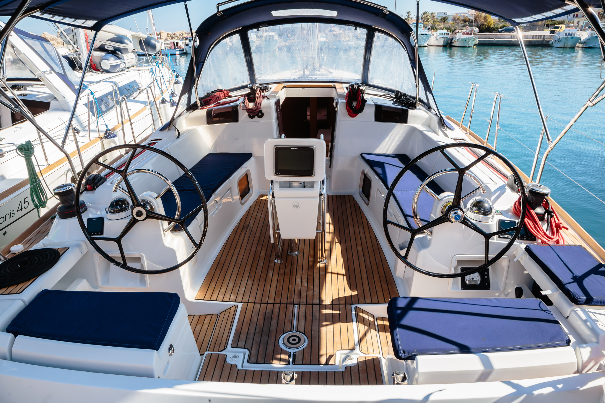 Photo #14 - Sun Odyssey 449 (Ilios - Standard line) in Capo d'Orlando - 16019