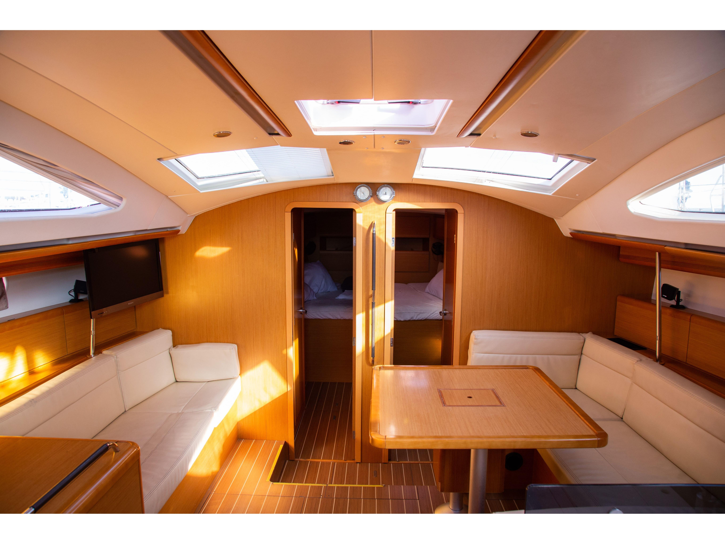 Photo #6 - Sun Odyssey 50DS (NEFELI II) en Rhodes - 11862