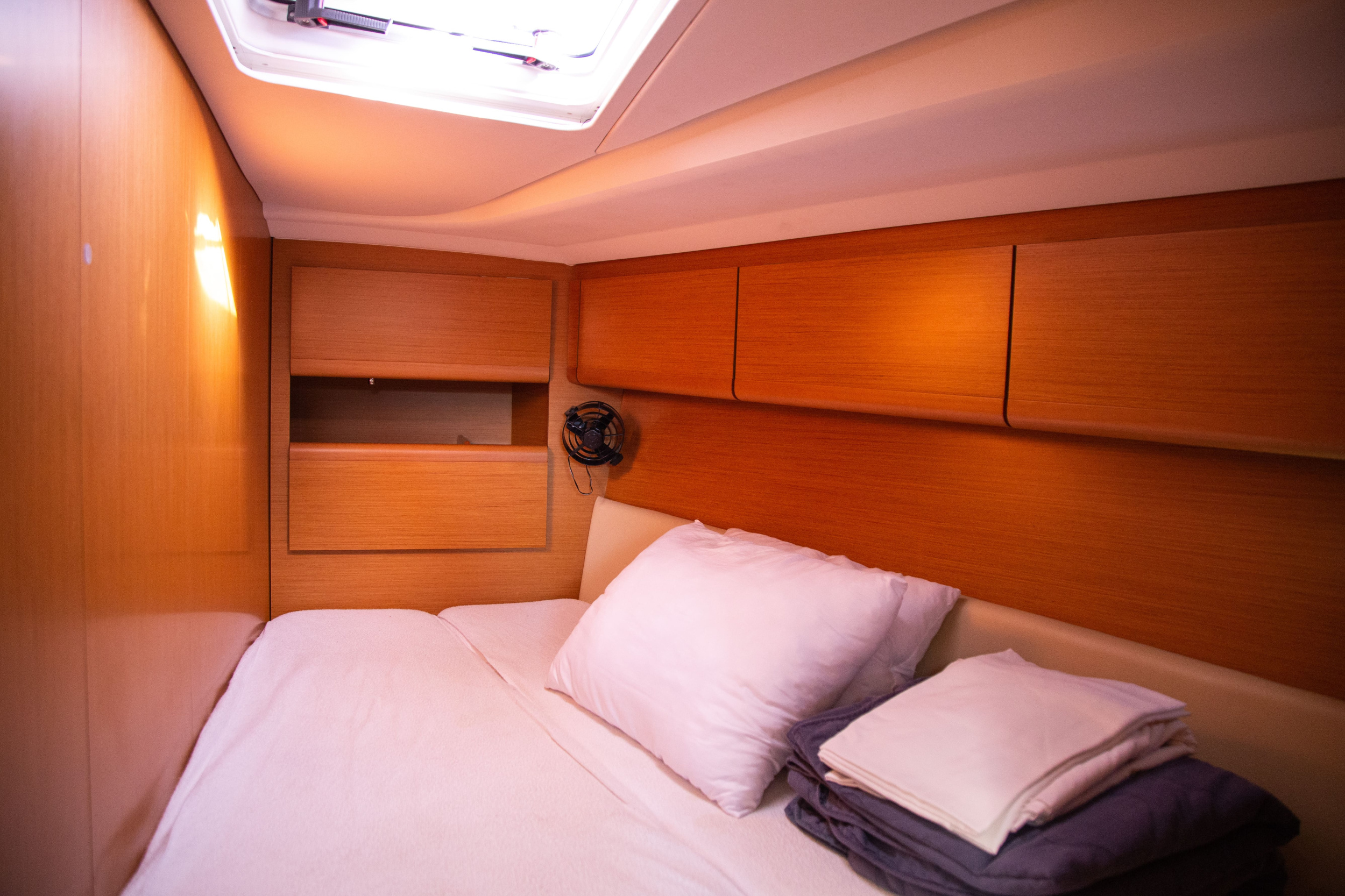 Photo #10 - Sun Odyssey 50DS (NEFELI II) en Rhodes - 11862