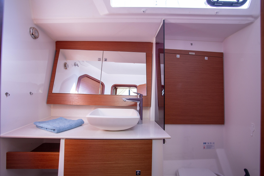 Photo #6 - Dufour 520 Grand Large (Lateja) in Primosten - 8012