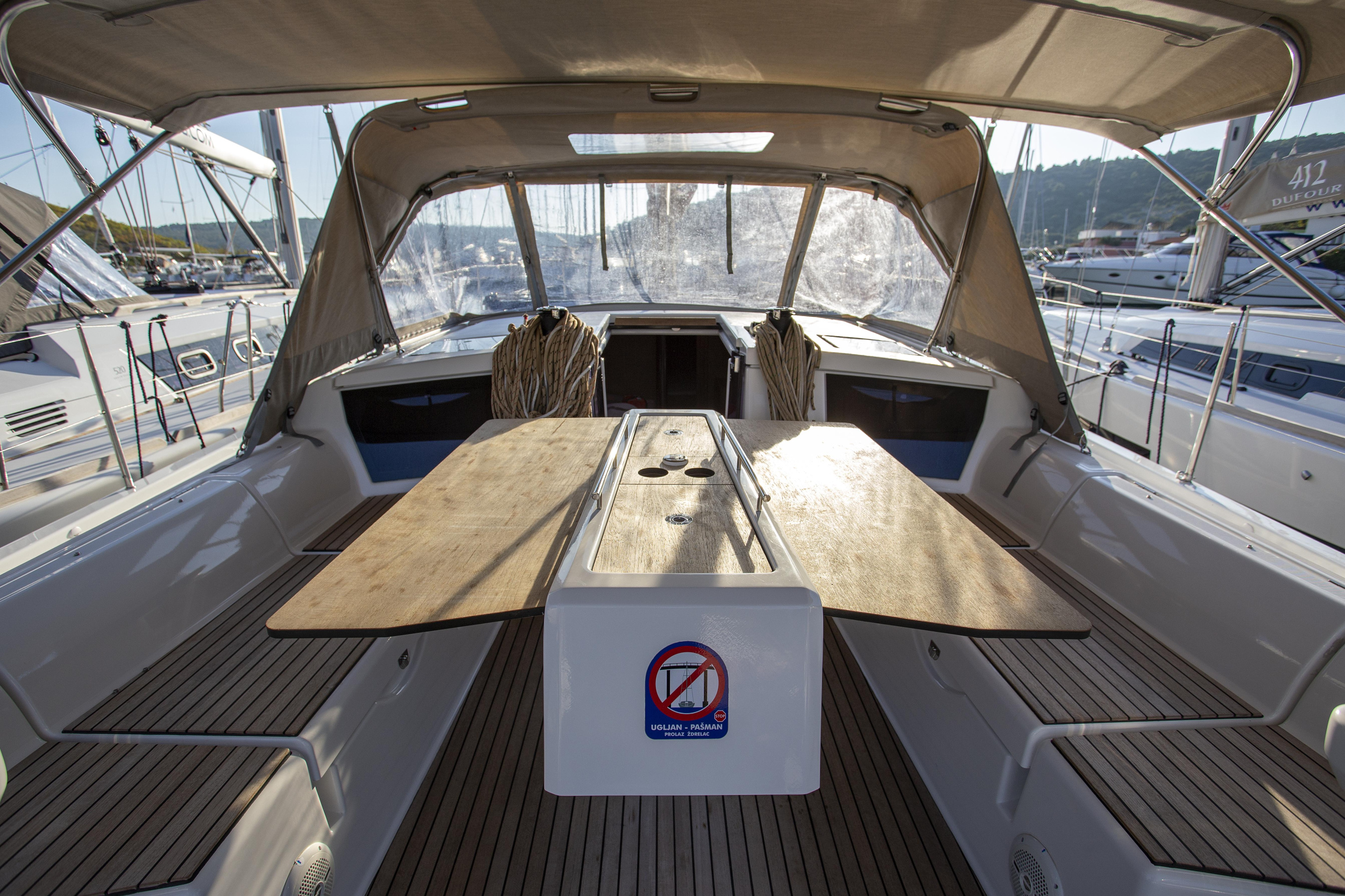 Photo #8 - Dufour 430 Grand Large (Sea cloud 1) in Pula - 8014