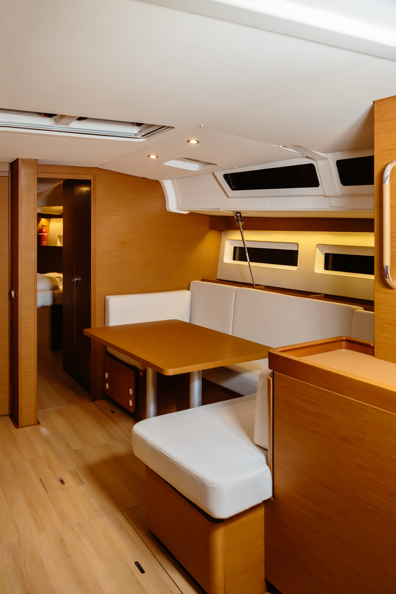 Photo #14 - Sun Odyssey 490 (Chaos - Standard line) in Capo d'Orlando - 23894