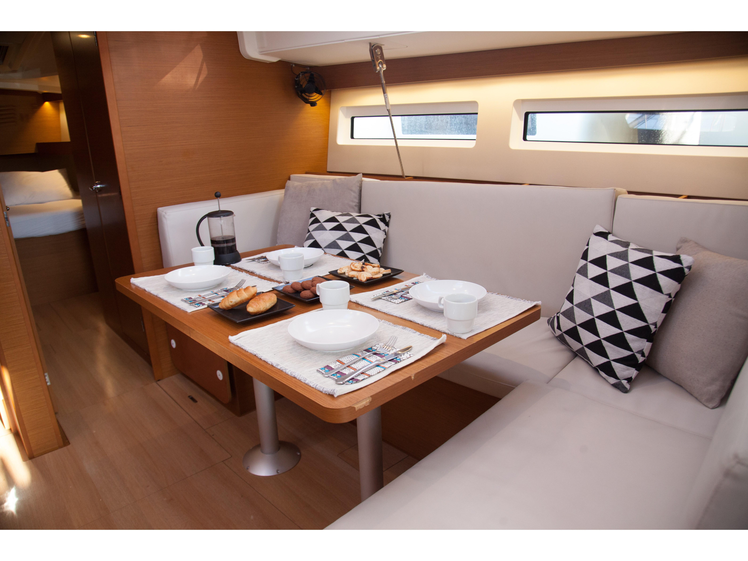 Photo #10 - Sun Odyssey 490 4 cabins (VITAMIN SEA) in Rhodos - 13191