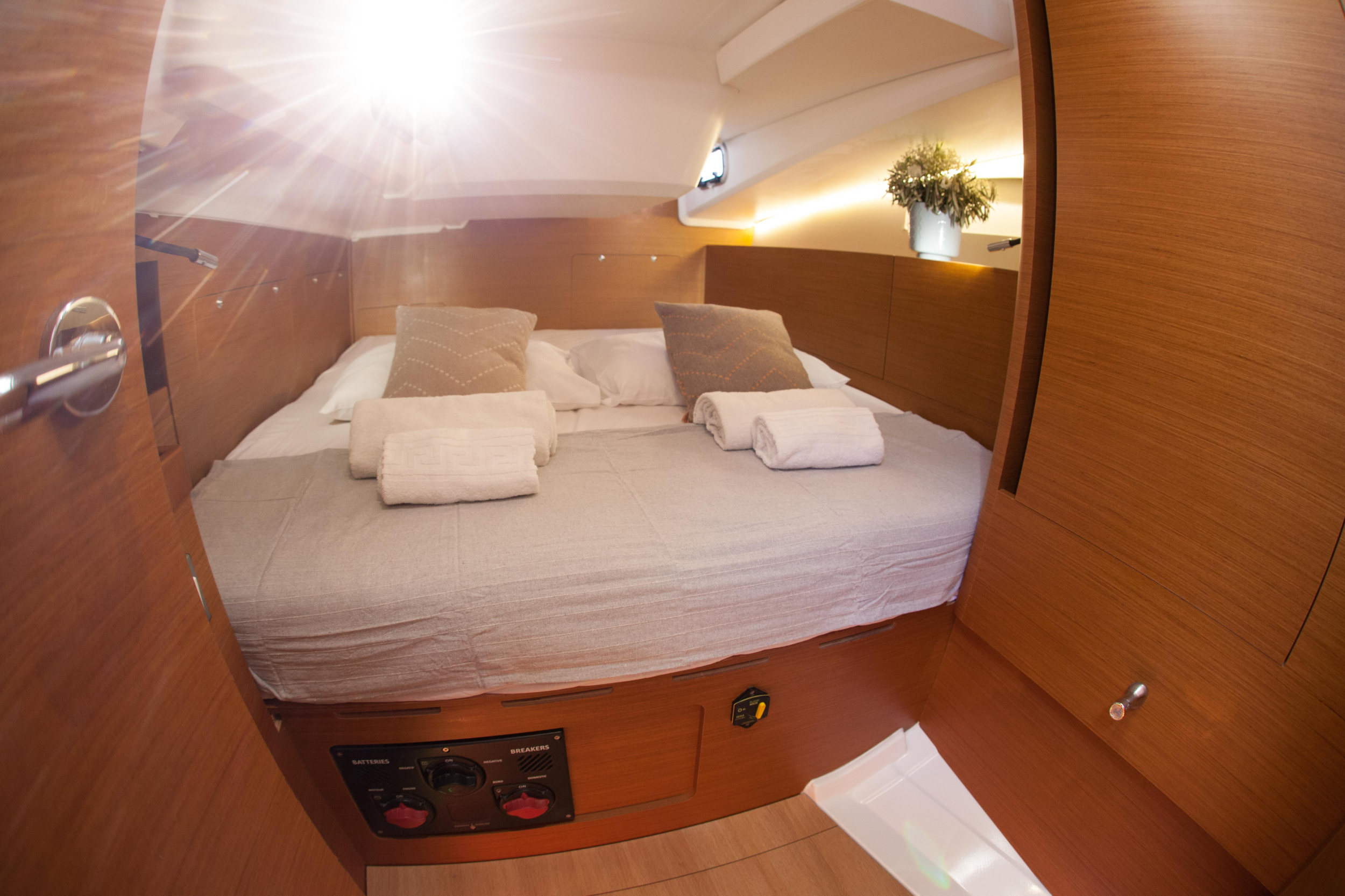 Photo #12 - Sun Odyssey 490 4 cabins (VITAMIN SEA) in Rhodos - 13191