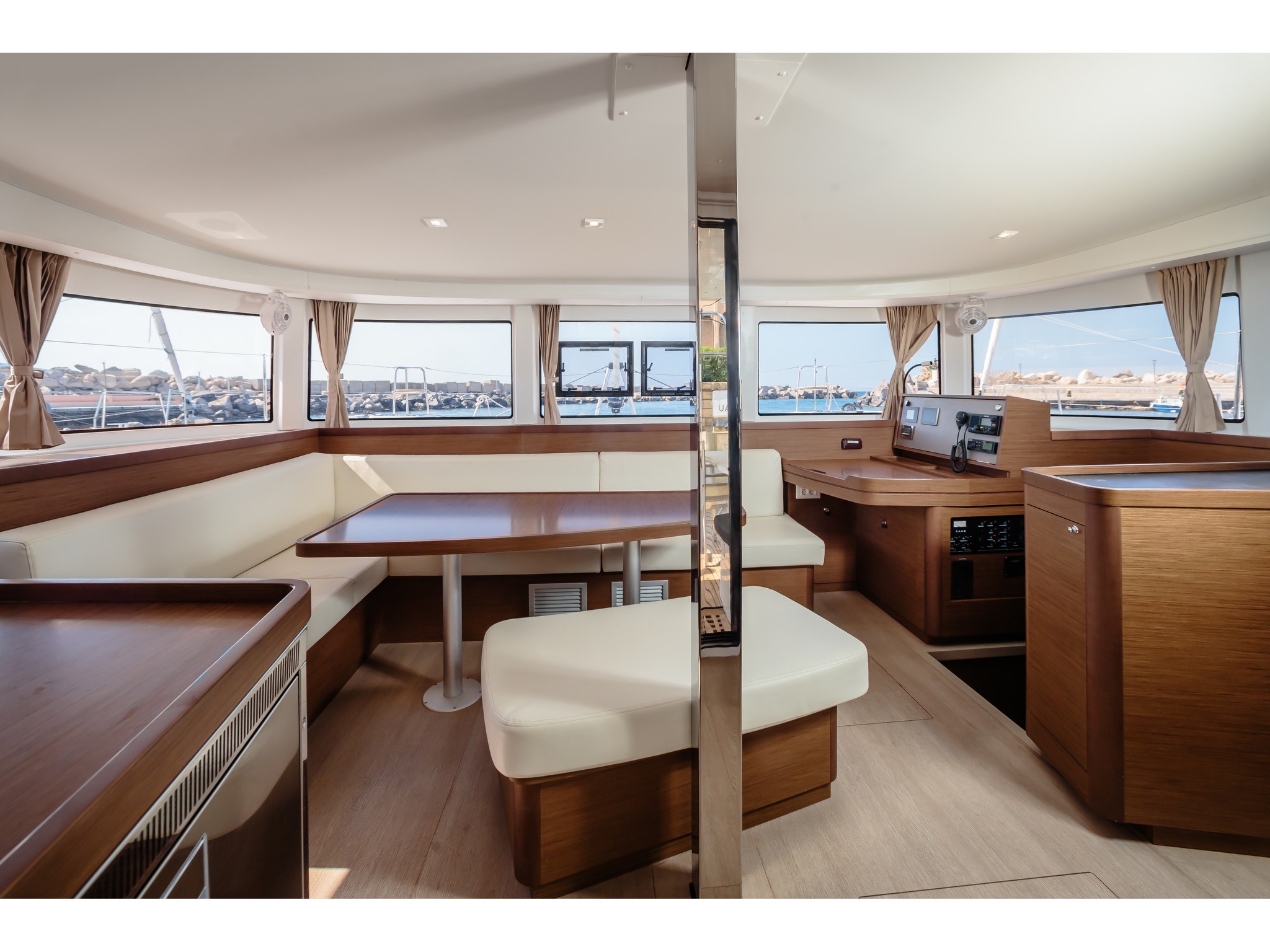 Photo #13 - Lagoon 42 (Brivido - Premium line) en Capo d'Orlando - 3838