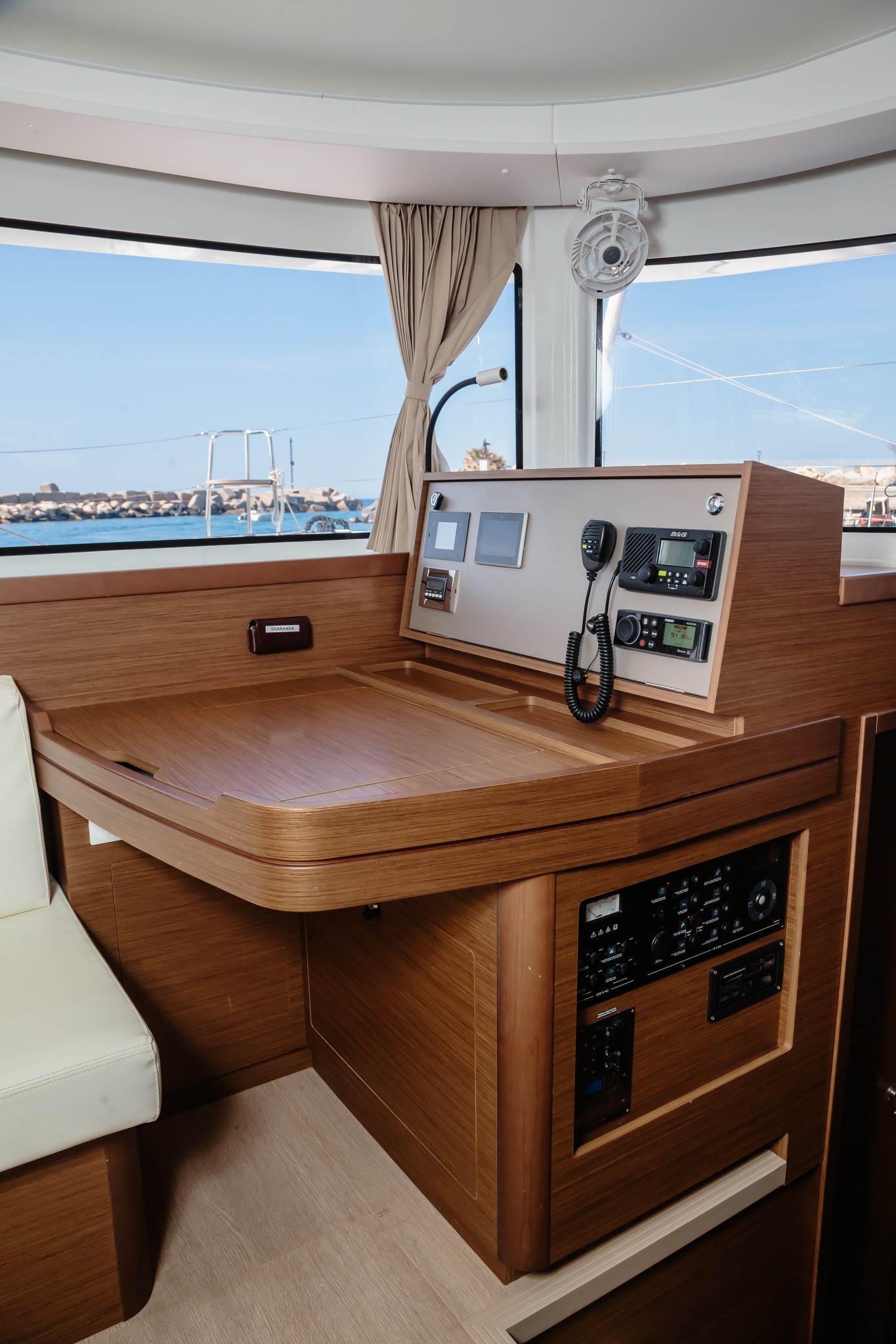 Photo #12 - Lagoon 42 (Brivido - Premium line) en Capo d'Orlando - 3838
