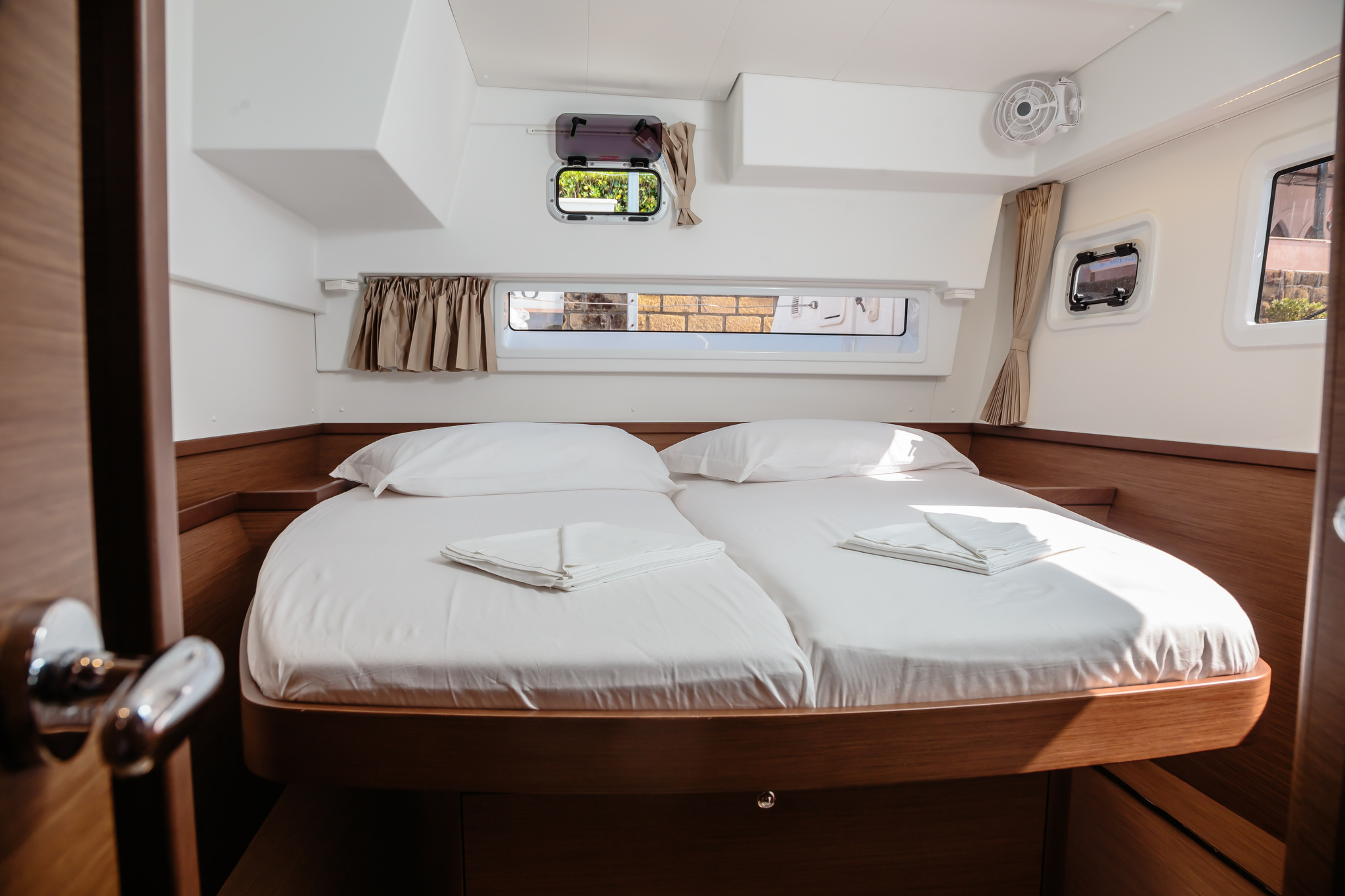 Photo #4 - Lagoon 42 (Brivido - Premium line) en Capo d'Orlando - 3838