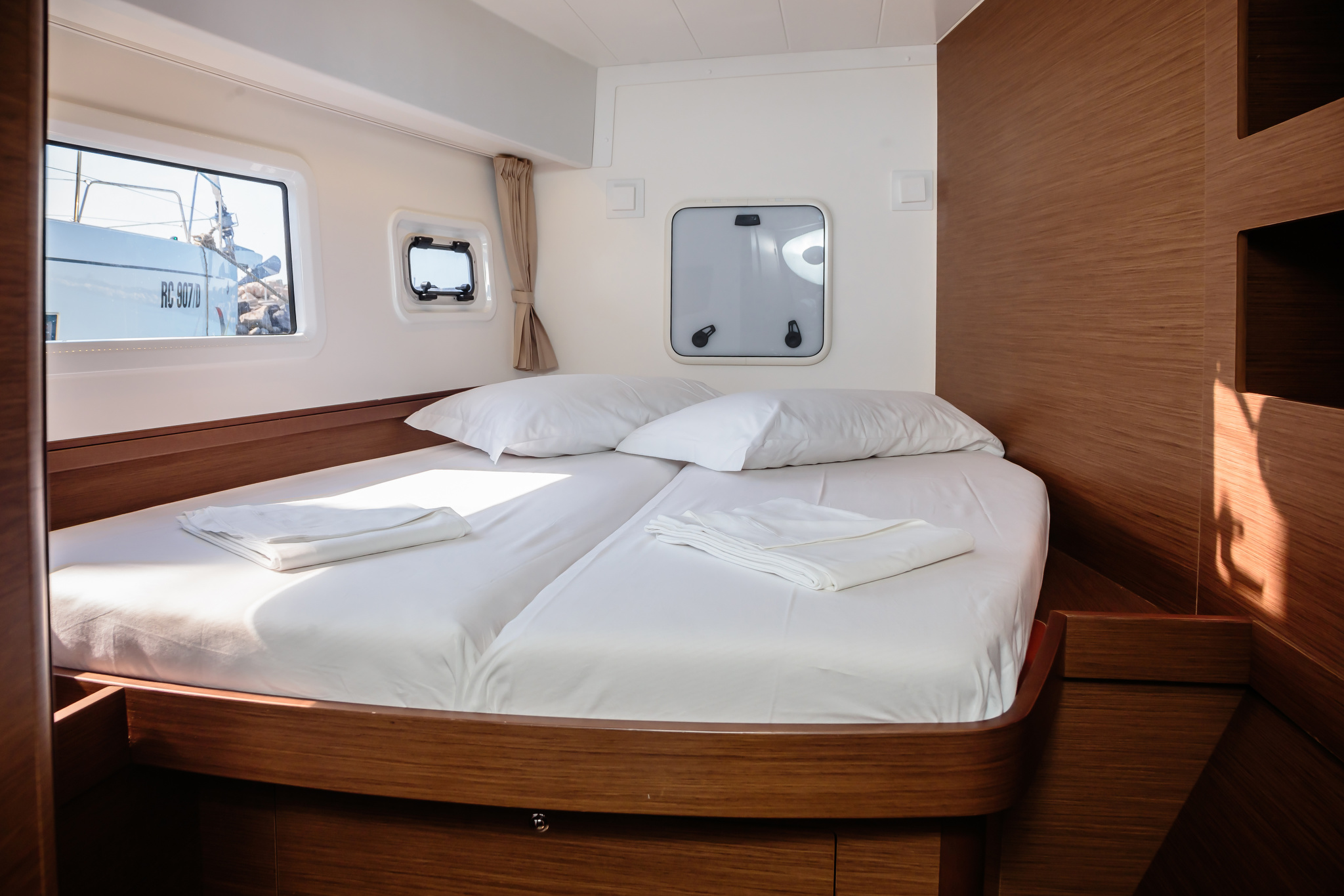 Photo #9 - Lagoon 42 (Brivido - Premium line) en Capo d'Orlando - 3838