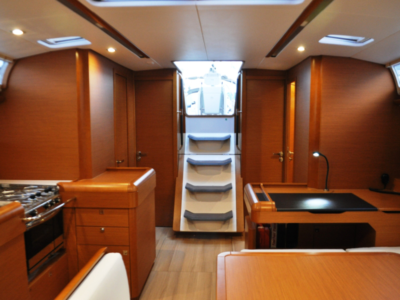 Photo #8 - Sun Odyssey 519 (Ekaterina) en Athènes - 4169