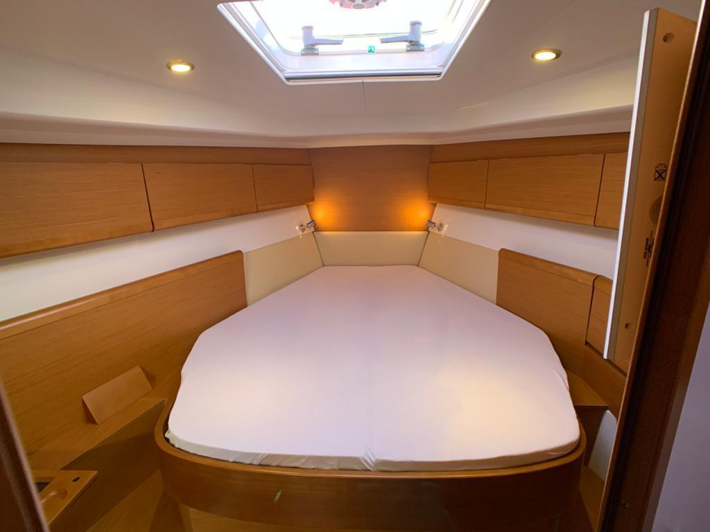 Photo #13 - Sun Odyssey 45DS (Aurora) in Volos - 24102