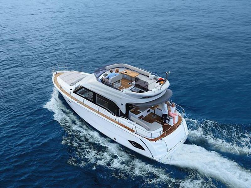 Photo #6 - Bavaria E40 Fly (Aquatic Vita) in Pula - 4224