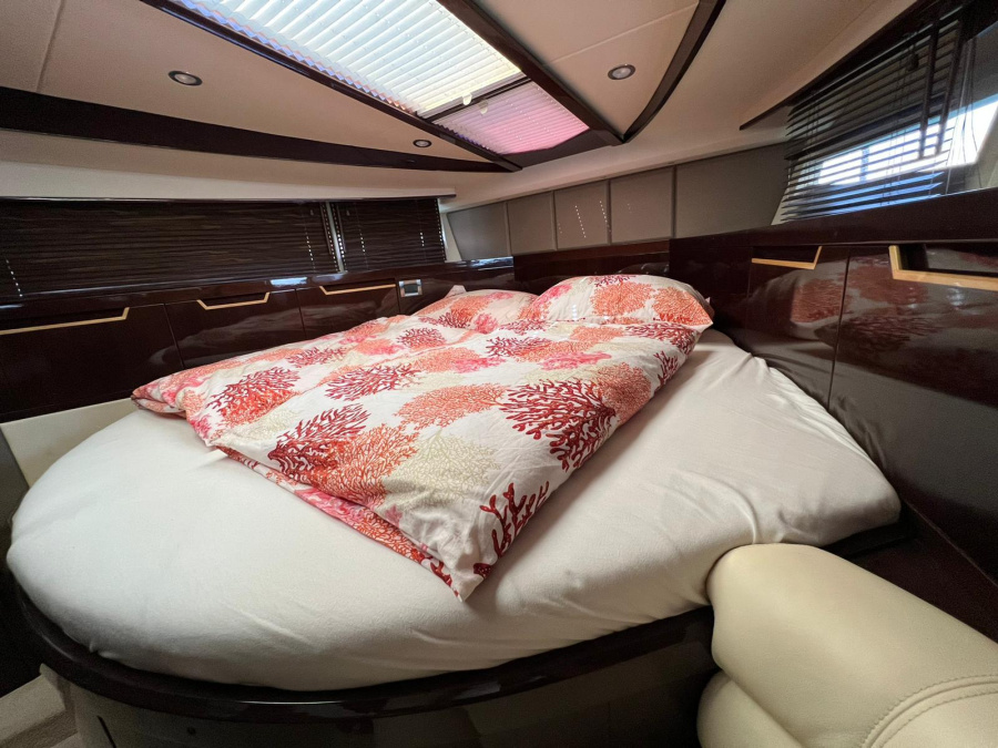 Photo #13 - Galeon 385 HTS (Manoli) in Krk - 17737