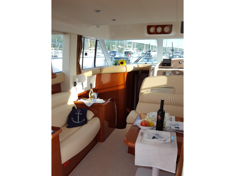 Photo #9 - Prestige 36 Fly (Fortuna) in Krk - 12401