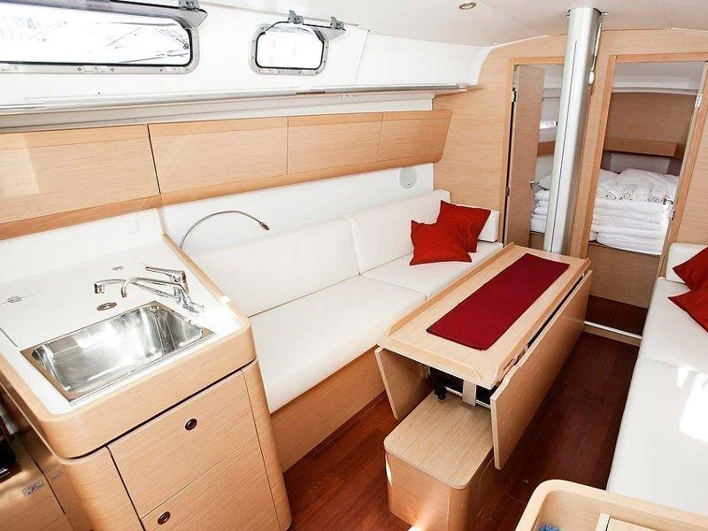 Beneteau First 35 (THETIS)  - 4