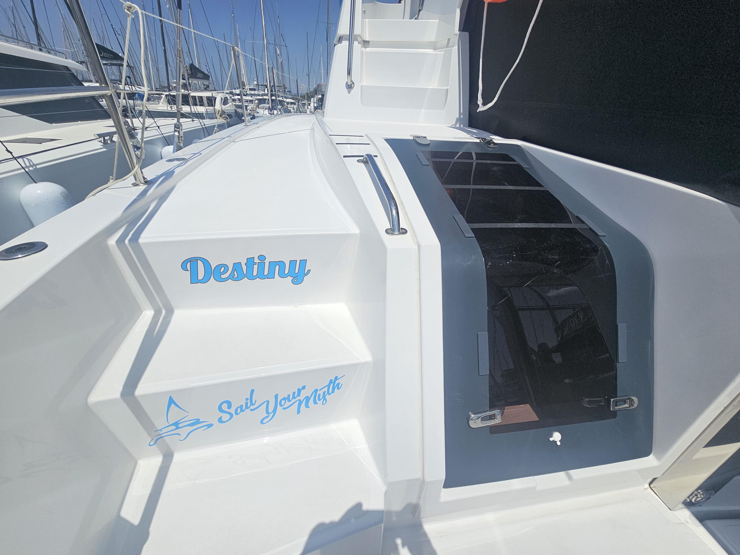 Photo #8 - Bali 4.8 (6+1 cab) (Destiny) in Athen - 25004