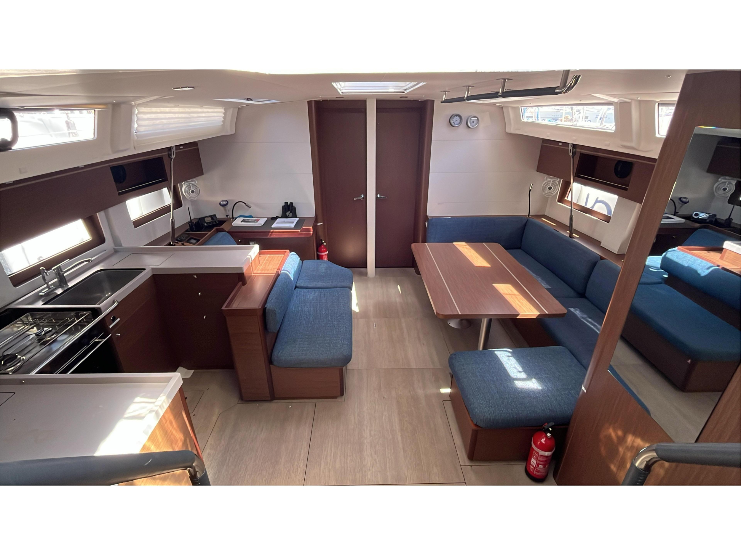 Photo #3 - Oceanis 51.1 (Alboran Moscatel (Mallorca)) en Palma - 25699