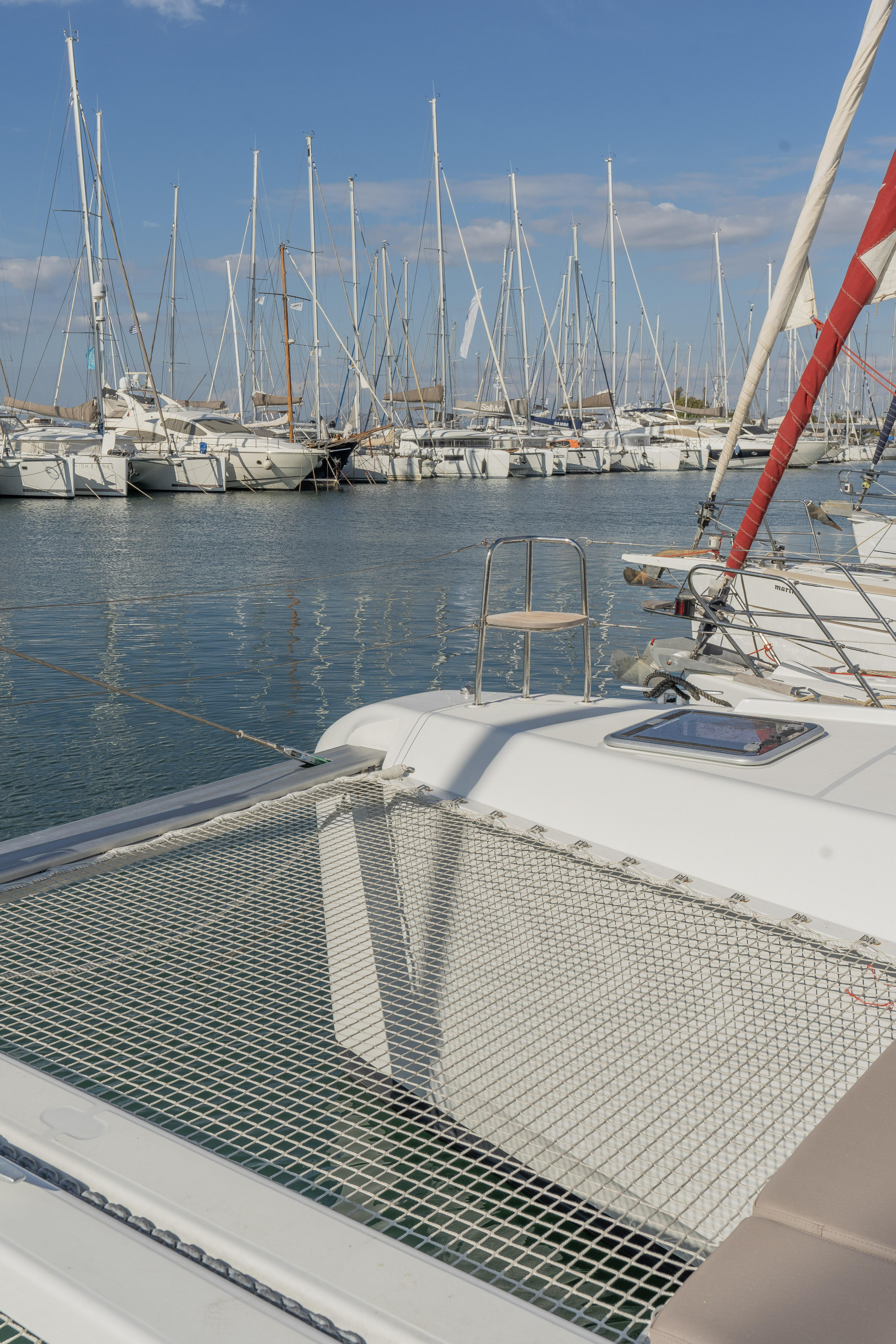 Photo #3 - Lagoon 42 (4 dbl / 1 single ) (DAY ONE) in Paros - 19710