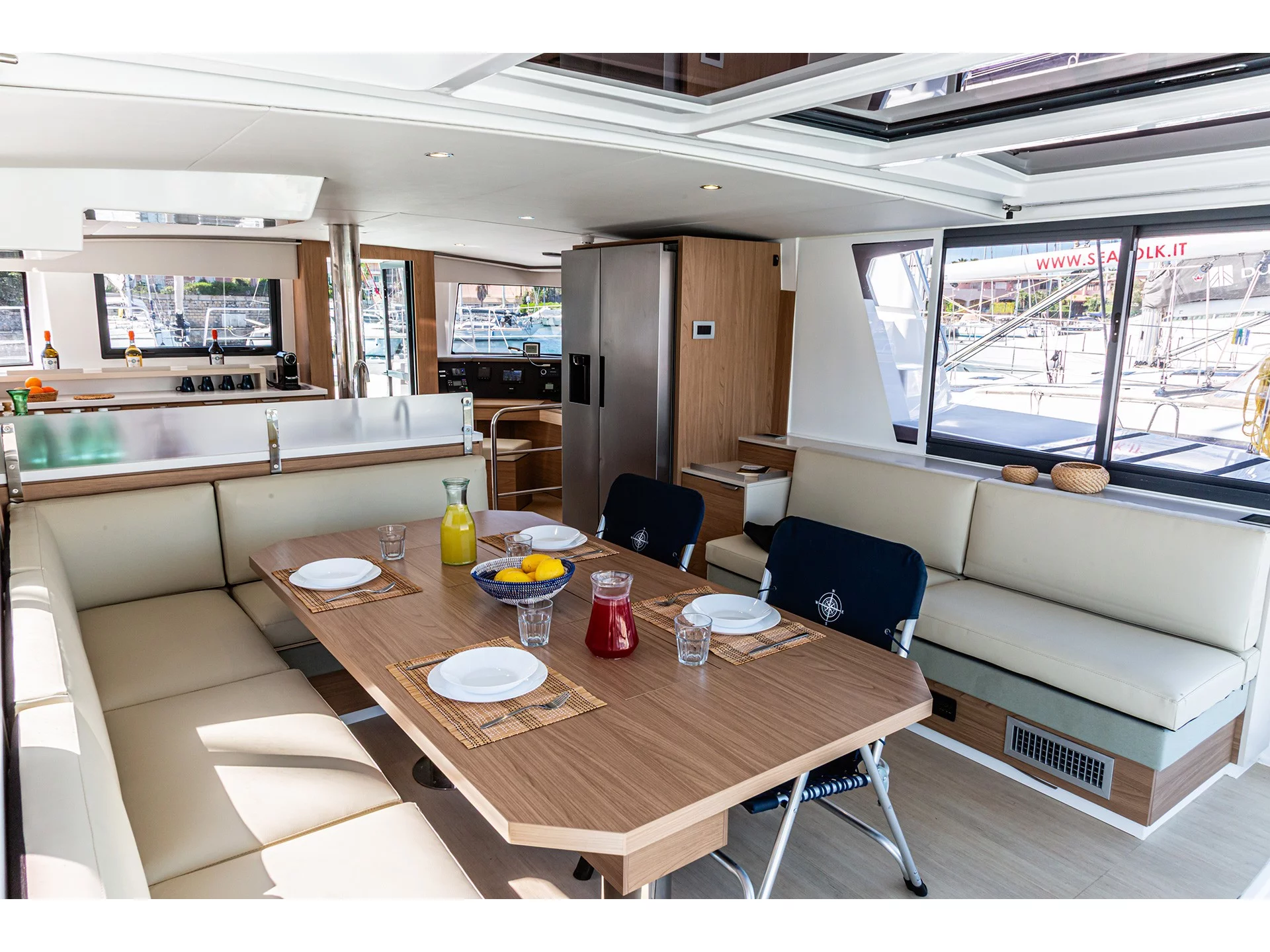 Bali 4.6 (Enea) Interior image - 2