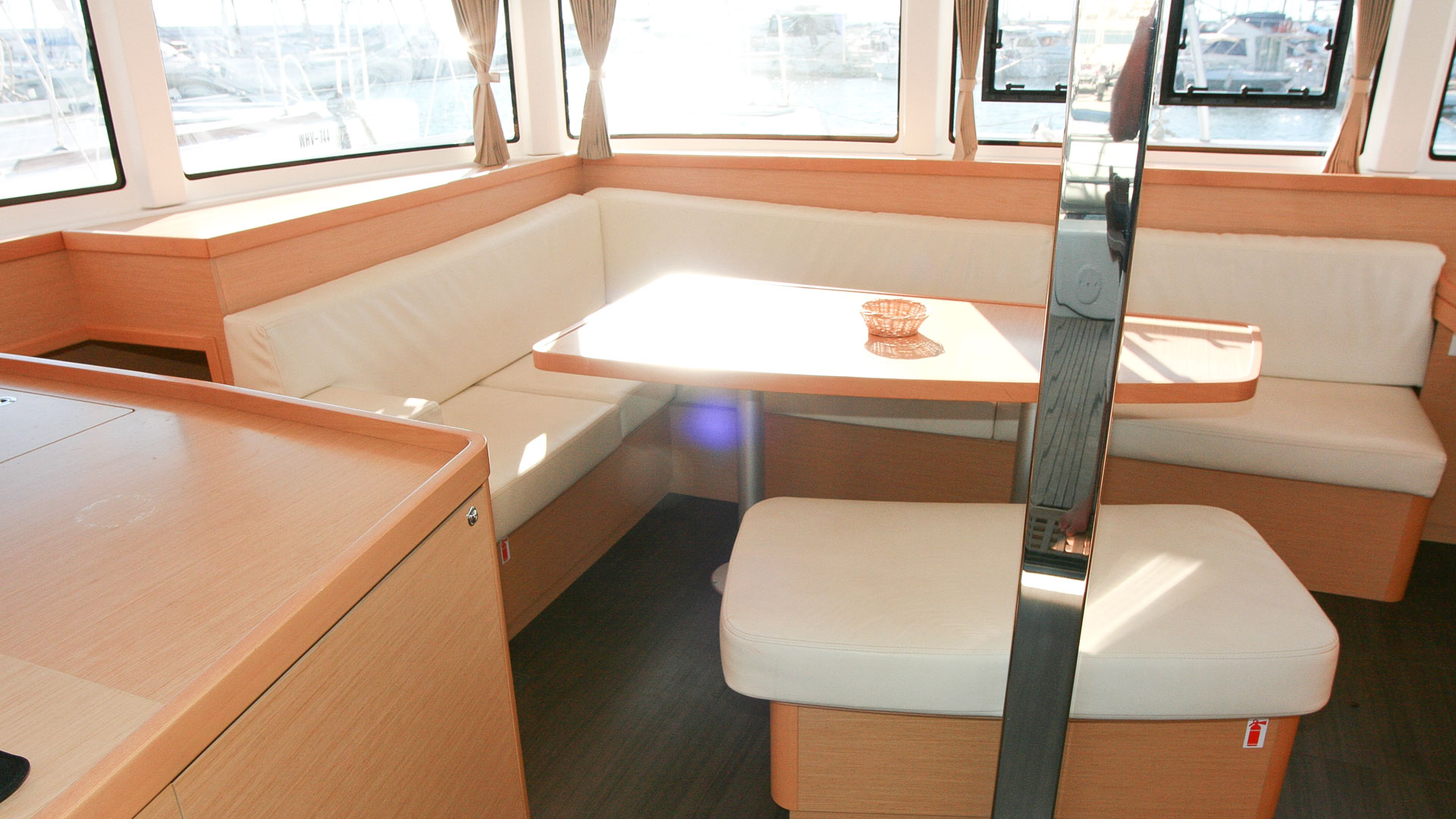 Photo #6 - Lagoon 42-4+2 12 Personen (Sunshine) en Palma - 11733