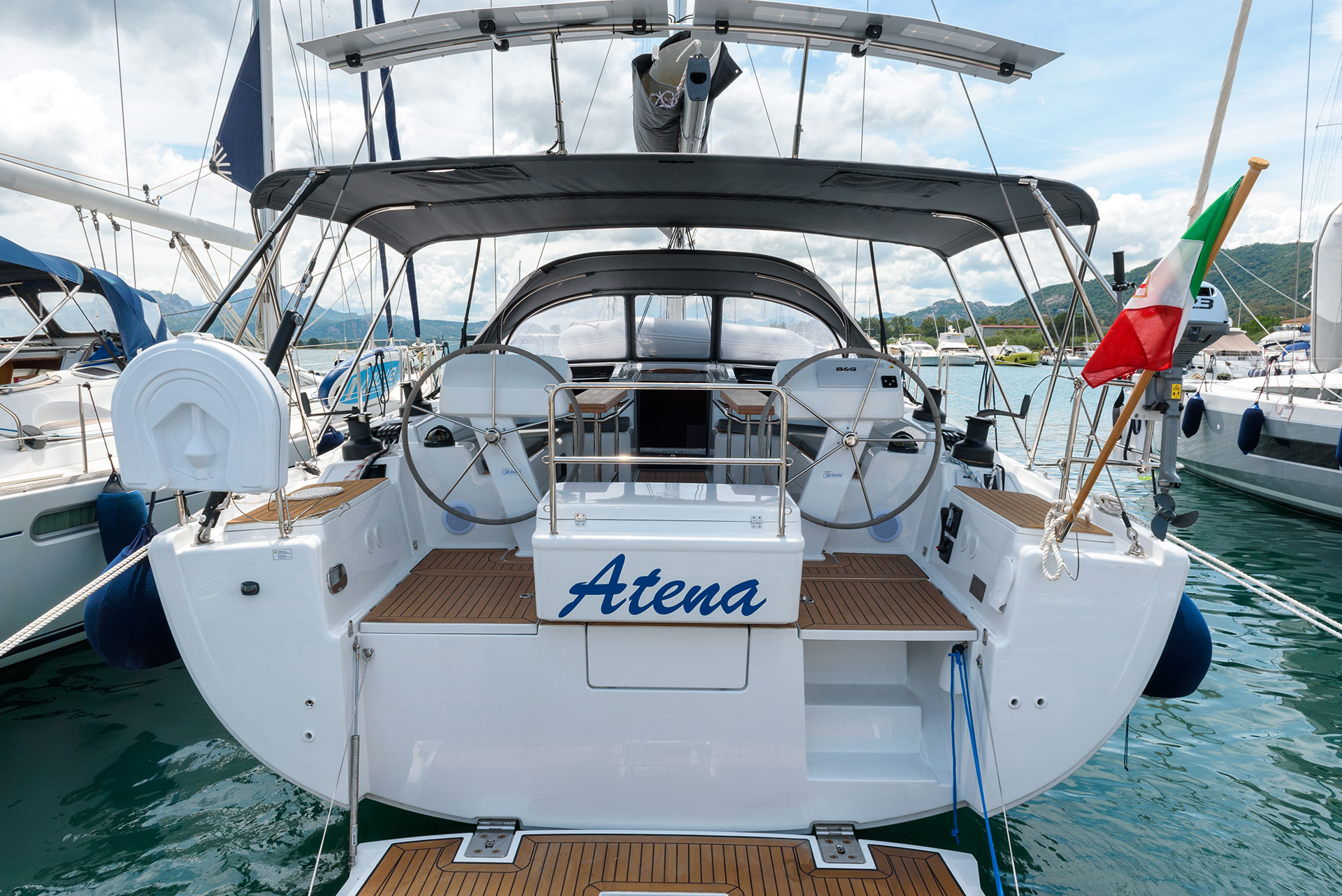 Photo #19 - Hanse 508 (Atena -, Solar Panel) en Cannigione - 25694
