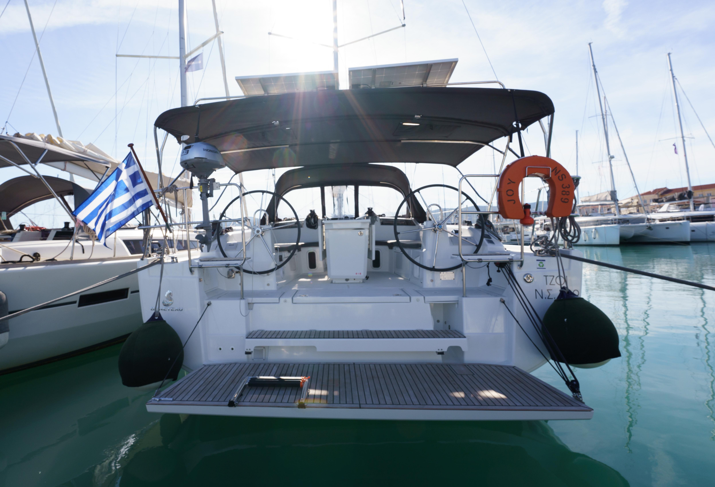 Photo #18 - Oceanis 40.1 (Joy) in Lefkada - 22769