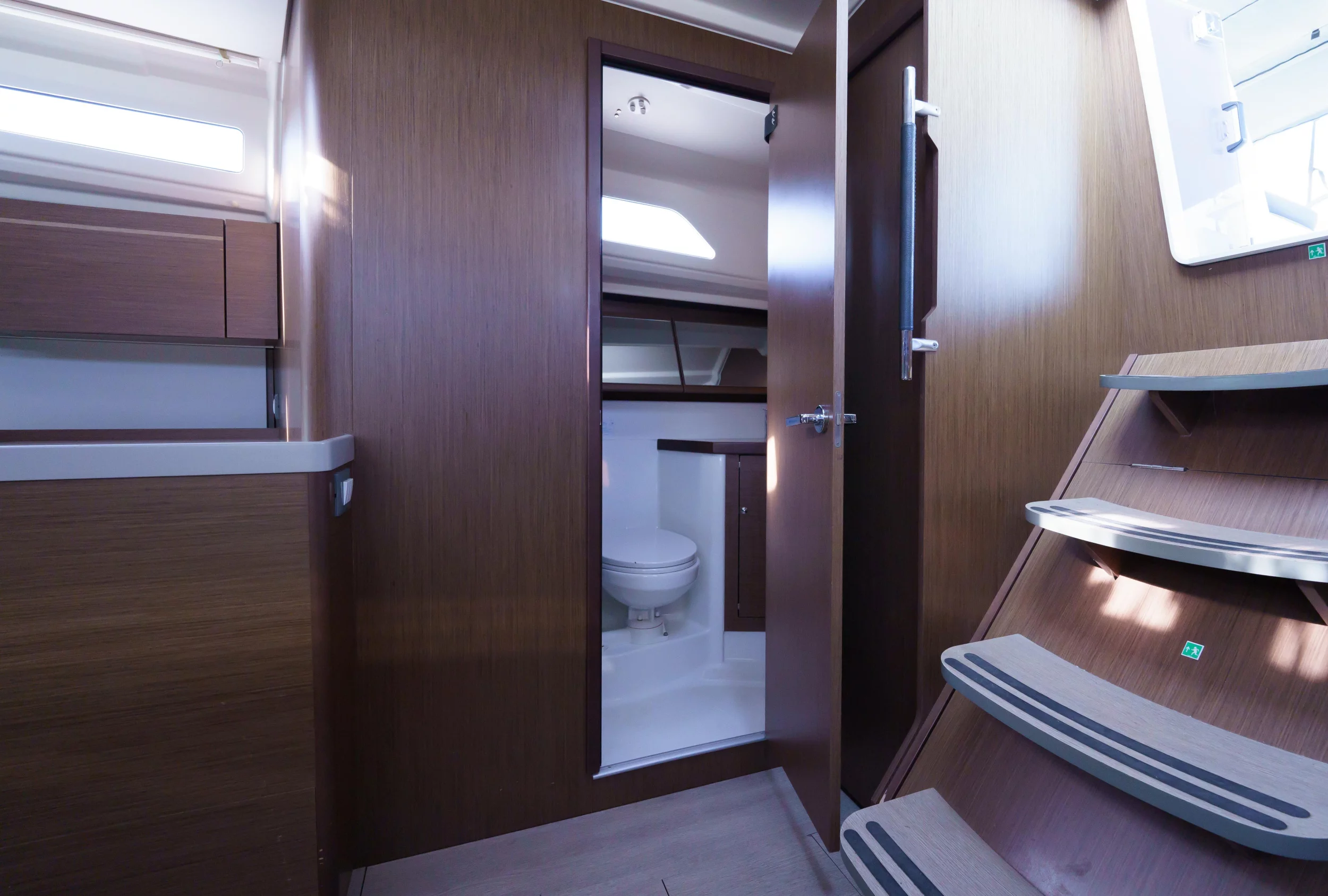 Oceanis 40.1 (Joy)  - 18