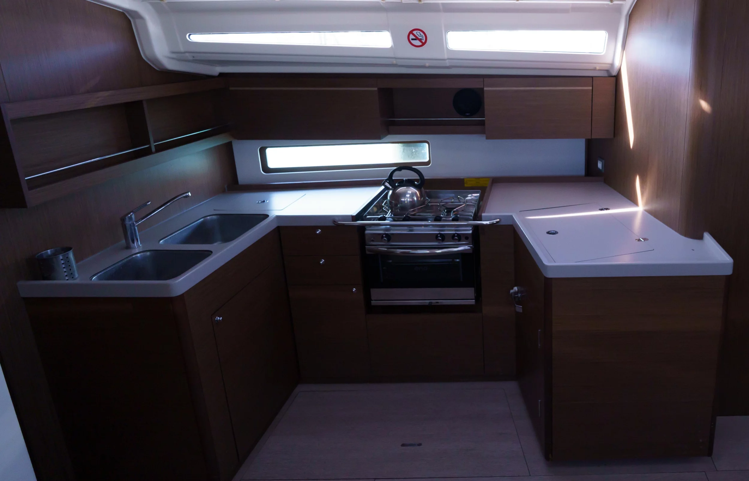 Oceanis 40.1 (Joy)  - 15