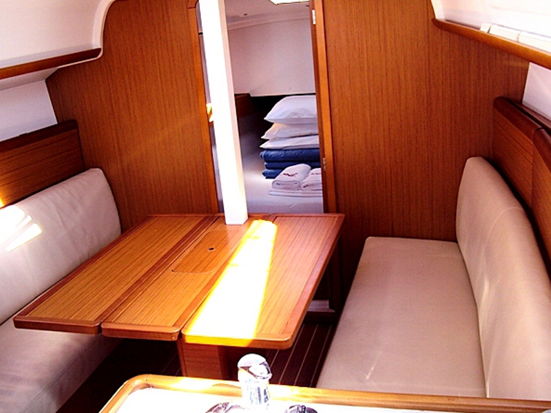 Photo #10 - Sun Odyssey 30i (ESPRESSO I) in Murter - 5417