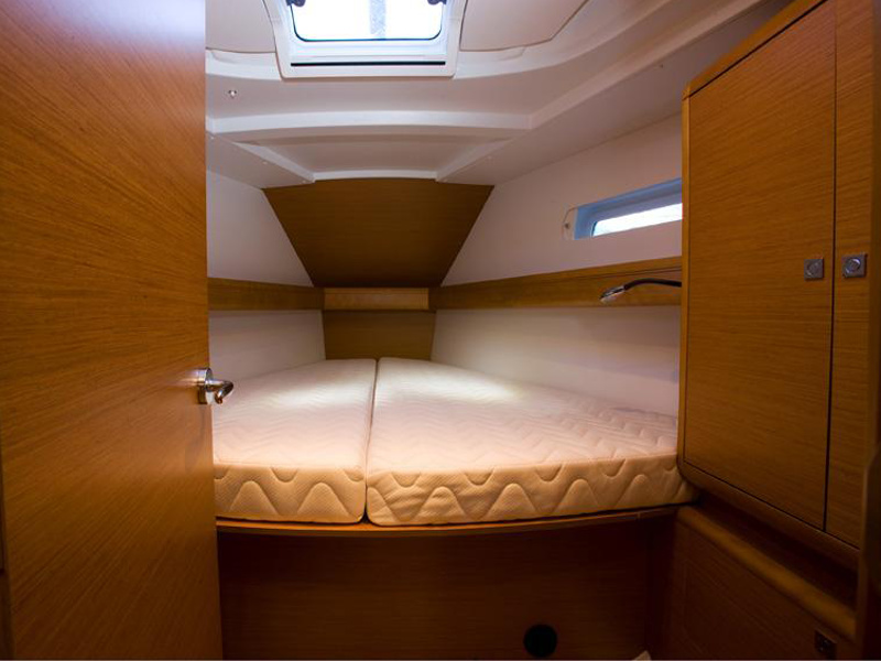 Photo #6 - Sun Odyssey 449 (Bravo) en Atenas - 4401
