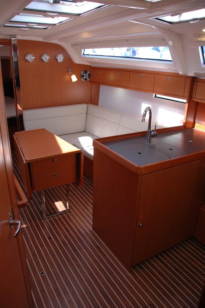 Photo #10 - Bavaria Cruiser 37 (Venere) in Portisco - 19629