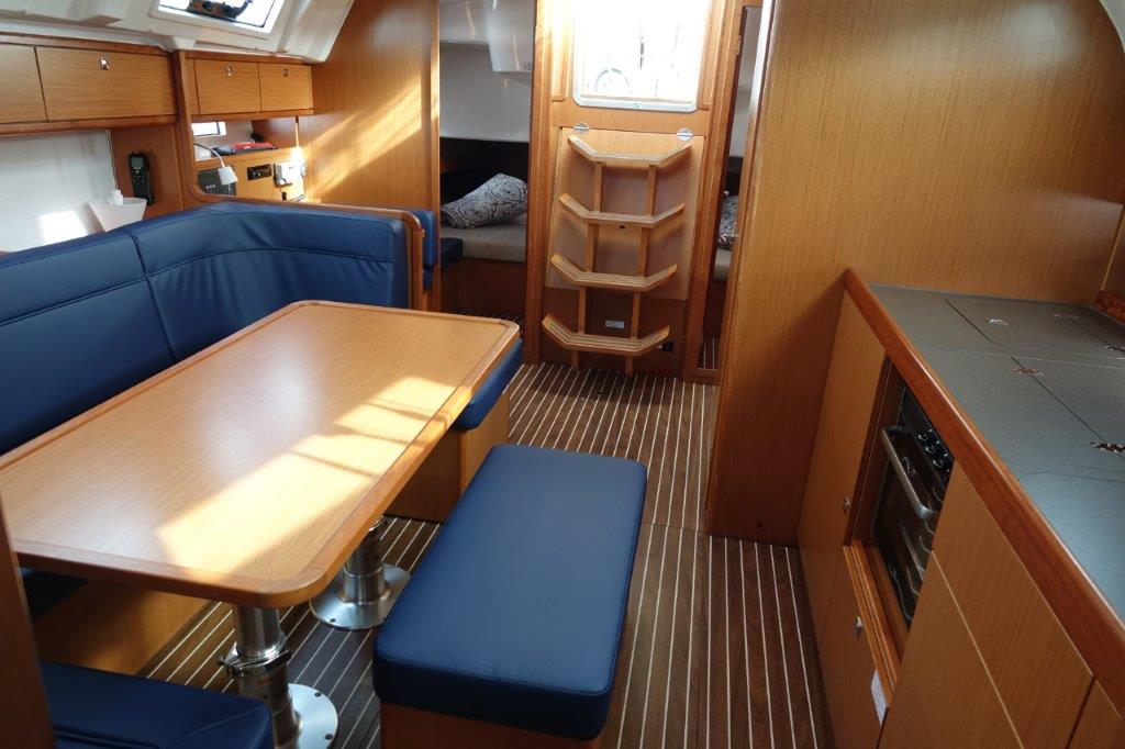 Photo #8 - Bavaria Cruiser 41 (Oberon) in Portisco - 24371