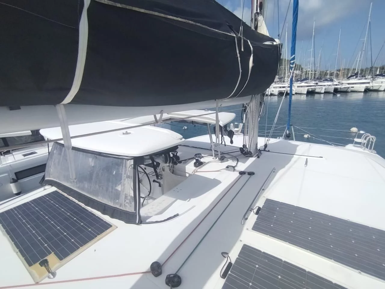 Lagoon 42 (Tigra) Solar Panels - 11