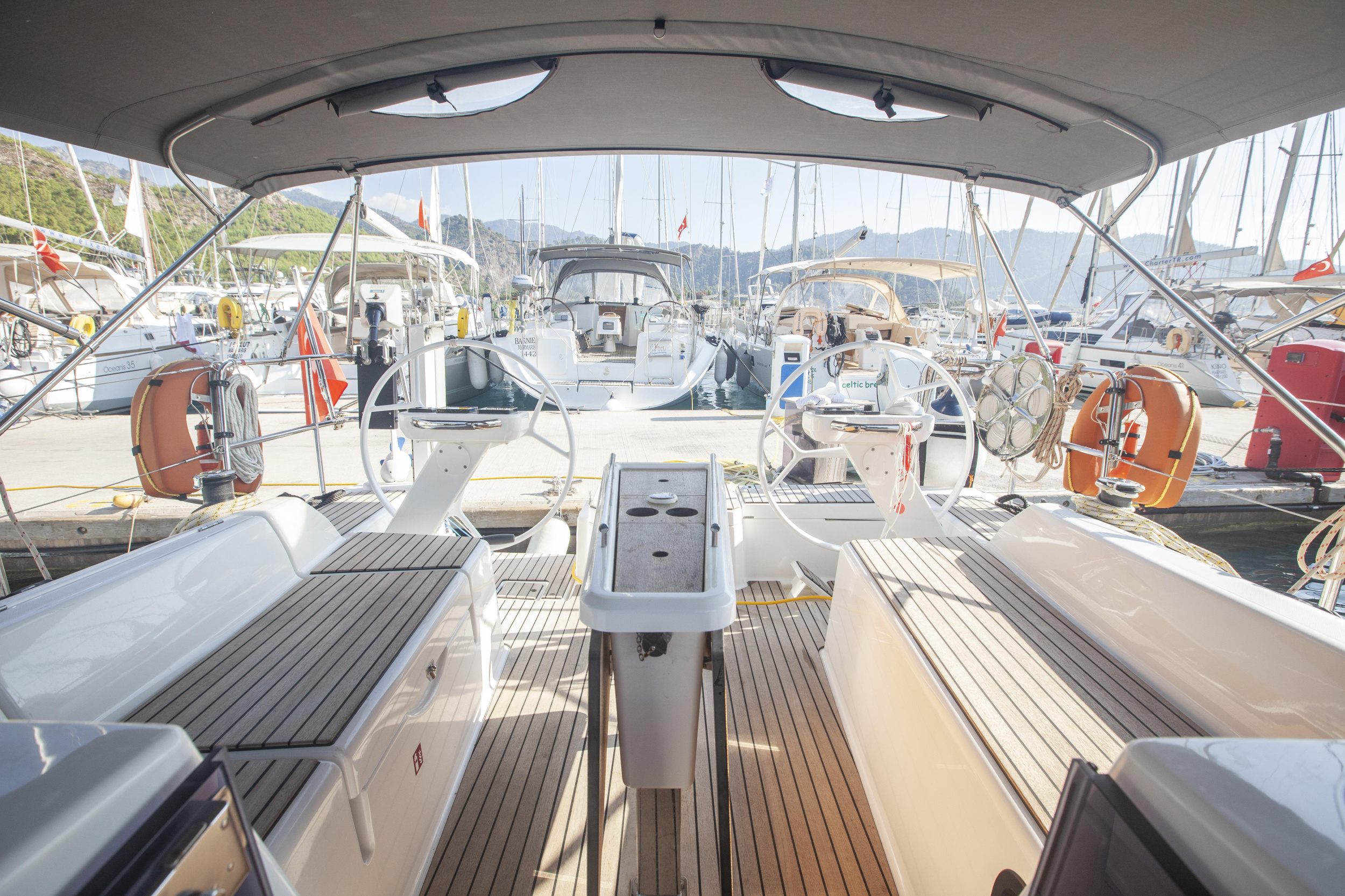 Photo #8 - Dufour 360 GL (Nautilus) in Orhaniye - 21381