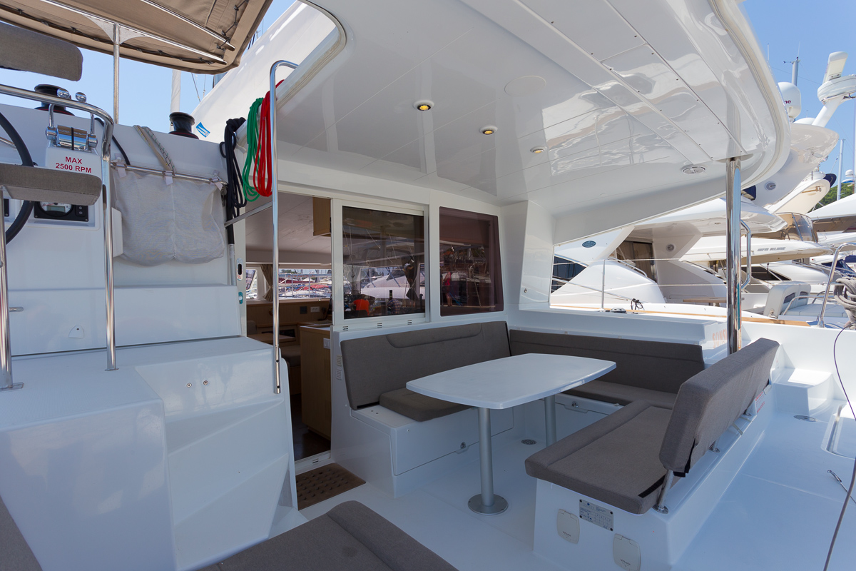 Photo #8 - Lagoon 400 S2 (SUNSHINE) in Split - 10184