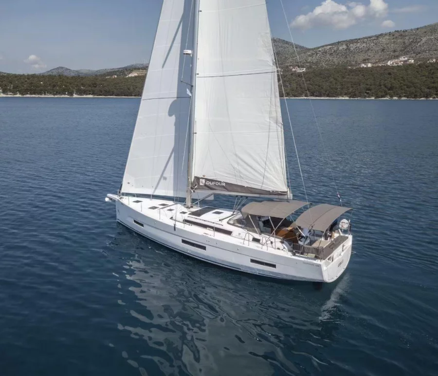 Dufour 530 (Astrid)  - 8
