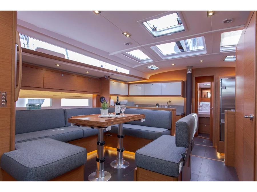 Dufour 530 (Astrid) Interior image - 19