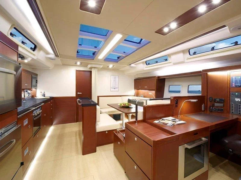 Hanse 575 (Shawe Thing (Only with Skipper)) Interior image - 12