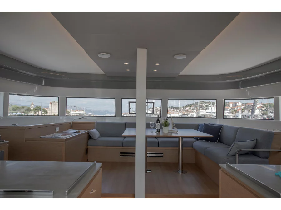 Excess 15 (Tranquility) Interior image - 24