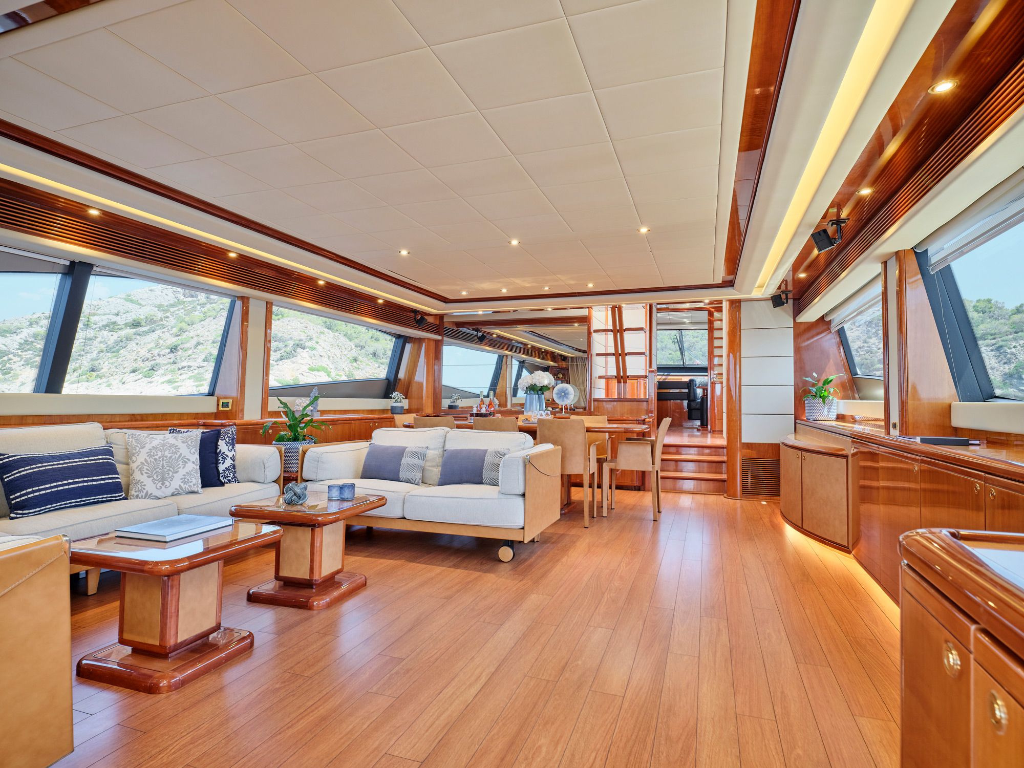 Photo #11 - Ferretti 880 (ESTIA YI) in Elliniko - 16182