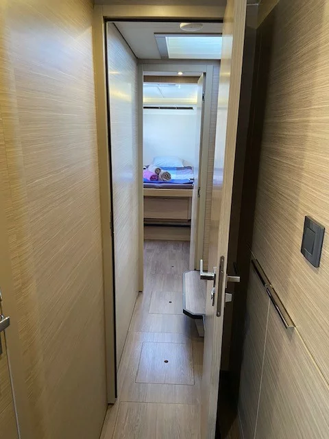 Lagoon 46 (Star of the Seas IV) Hallway - 14