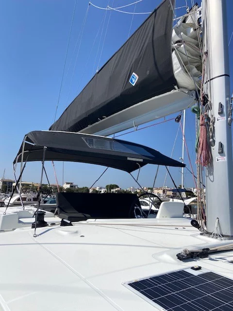 Lagoon 46 (Star of the Seas IV) Bimini + Sail - 24