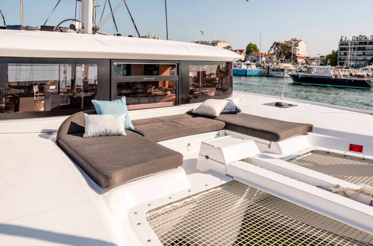 Lagoon 46 (Silver Elli) Sun Deck + Net - 6