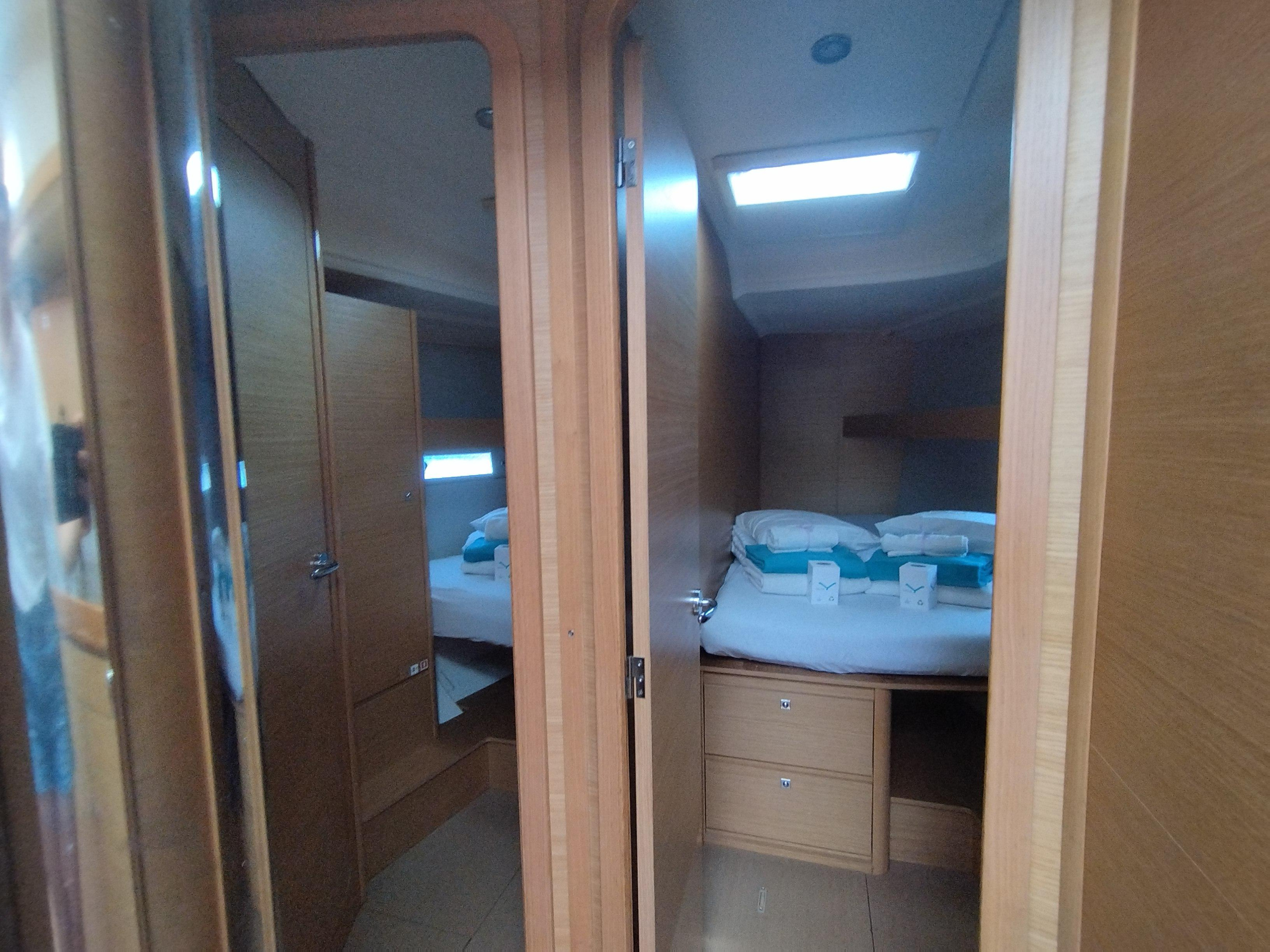 Photo #8 - Dufour 460 Grand Large 5Cab (Abraxan) in Portisco - 8064