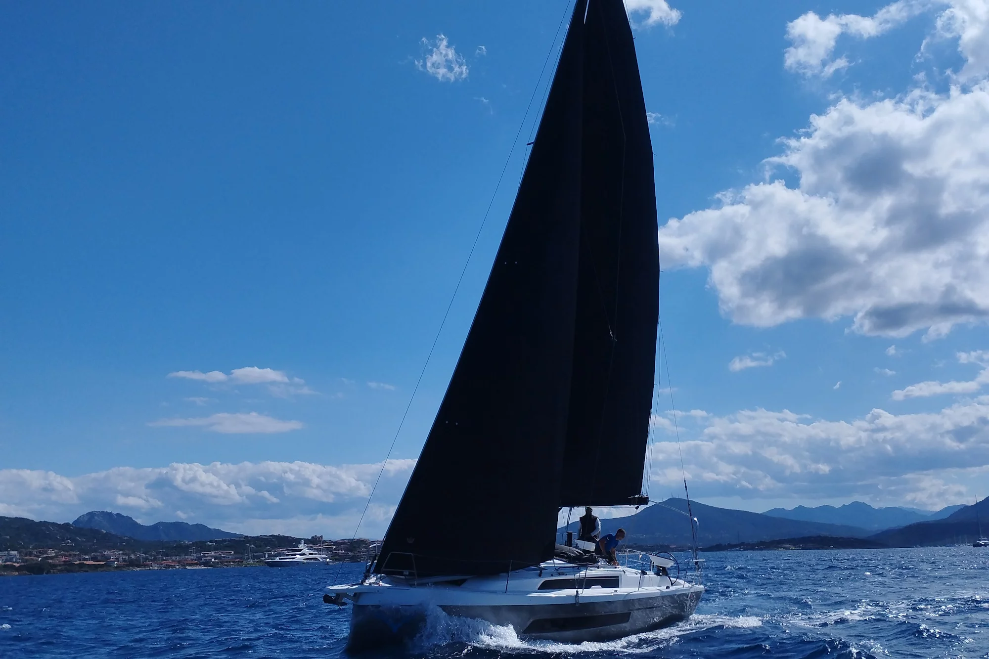 Dufour 37 Performance (Viridis)  - 6