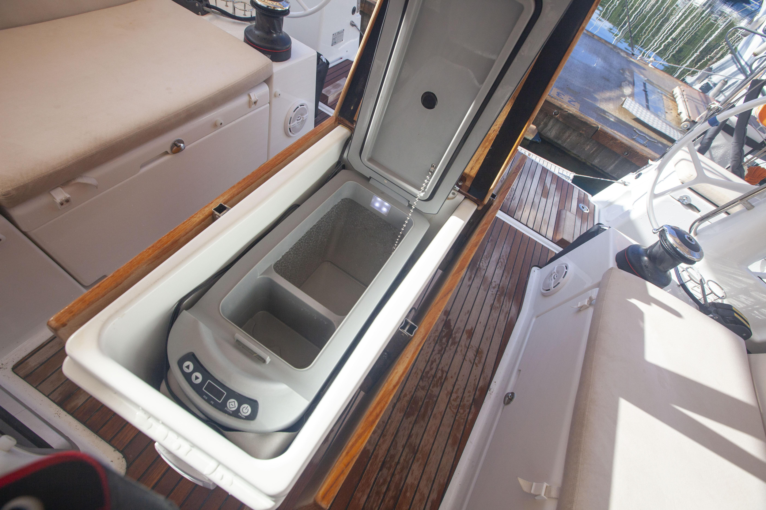 Photo #4 - Sun Odyssey 440 (Celtic Breeze) in Orhaniye - 17926
