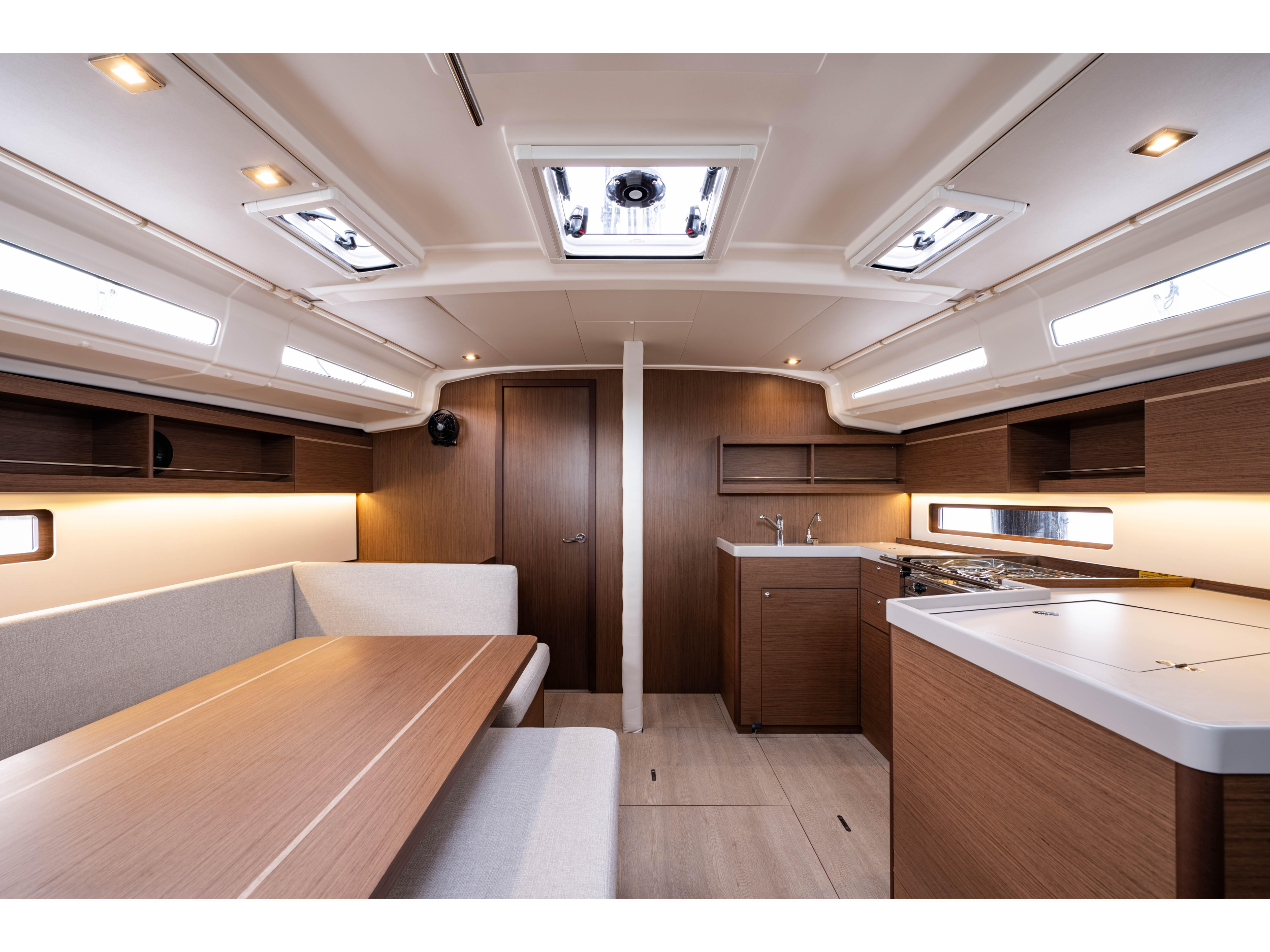 Photo #2 - Oceanis 40.1 (Pure Chaos) in Nea Peramos - 22905