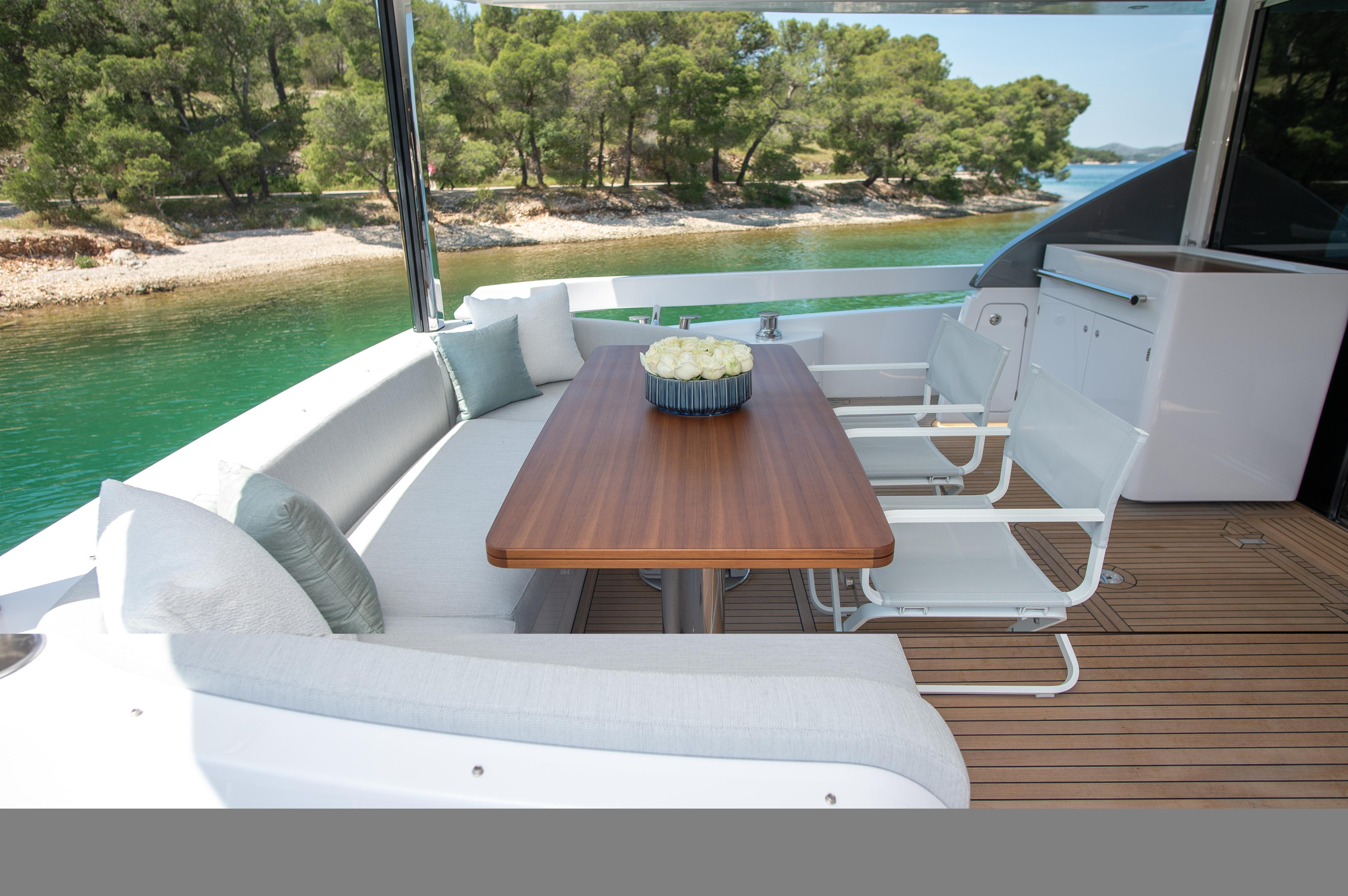 Photo #30 - Azimut 78 Fly (PREWI) en Sibenik - 16768