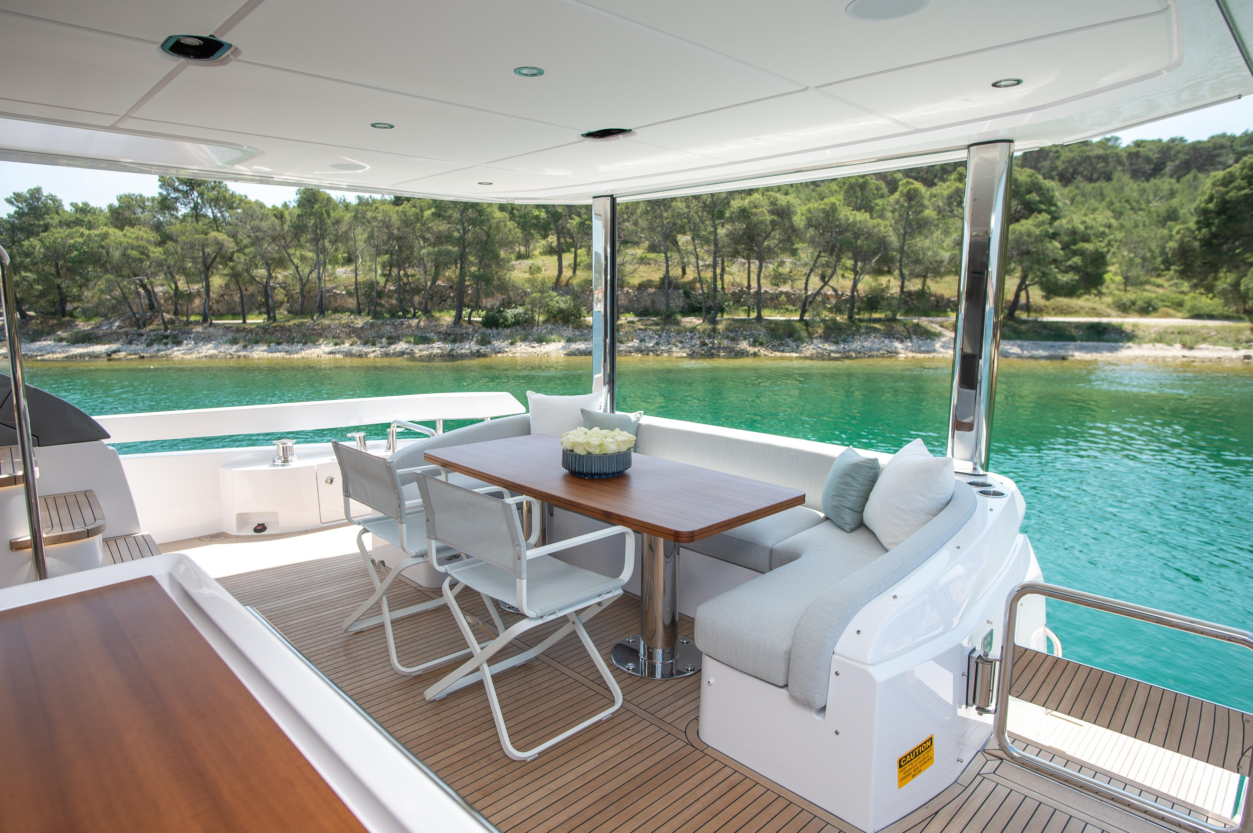 Photo #14 - Azimut 78 Fly (PREWI) en Sibenik - 16768