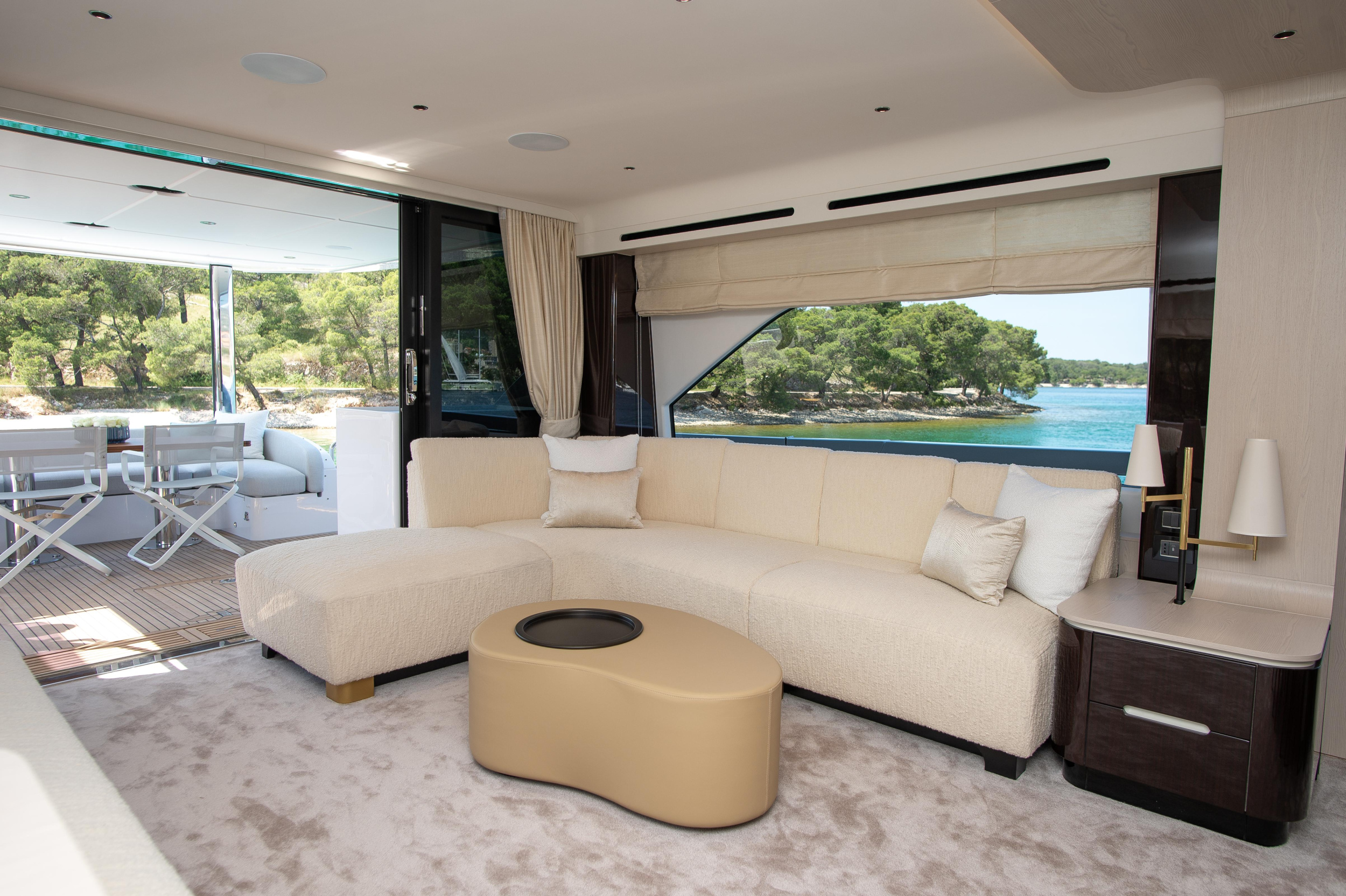 Photo #41 - Azimut 78 Fly (PREWI) en Sibenik - 16768