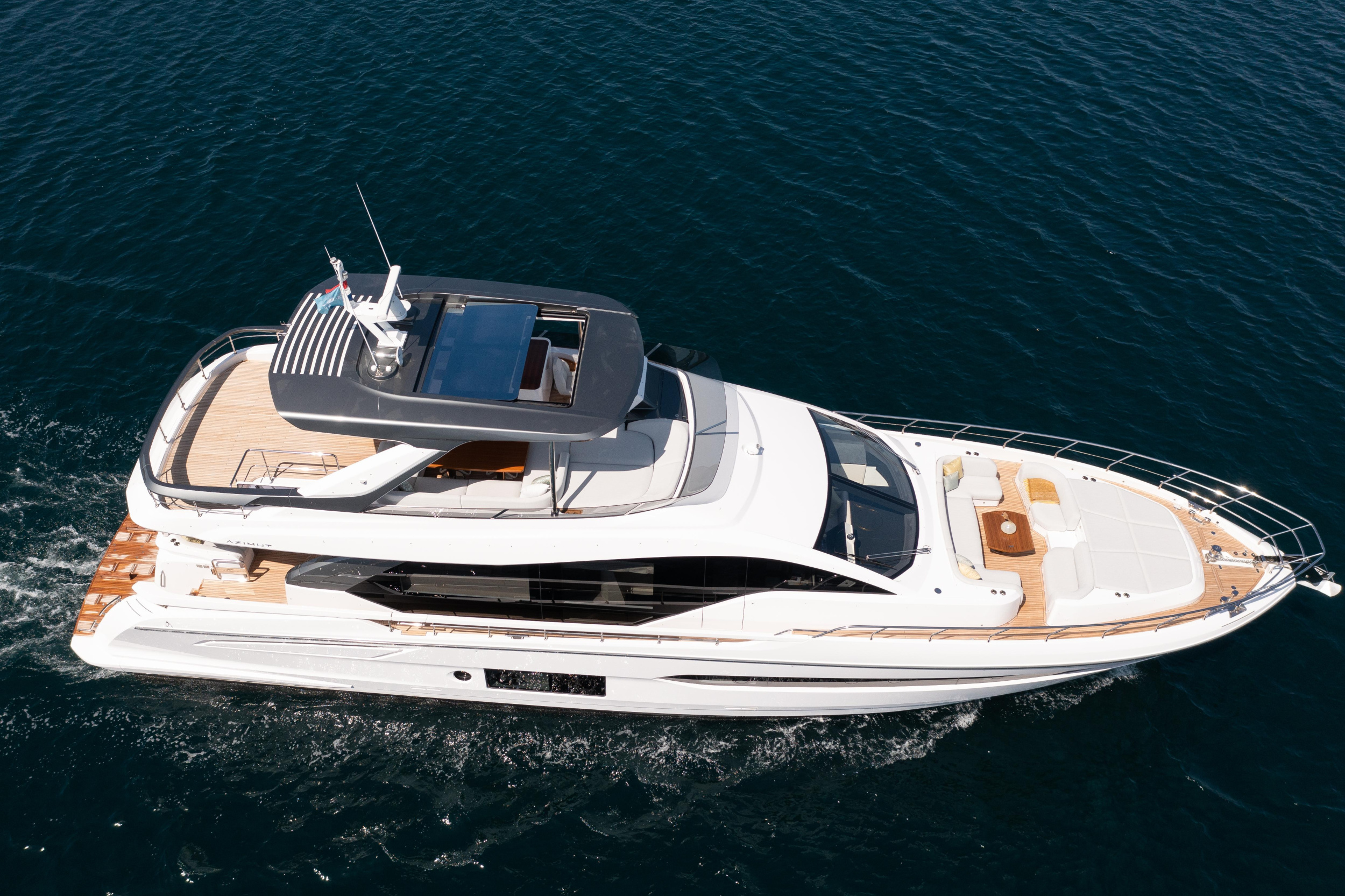 Photo #27 - Azimut 78 Fly (PREWI) en Sibenik - 16768